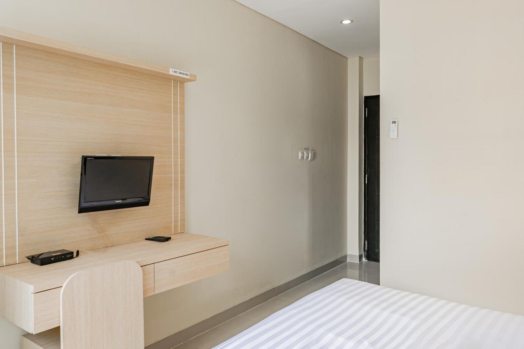 Collection O Kuta Near Airport Ngurah Rai Hotel ภายนอก รูปภาพ